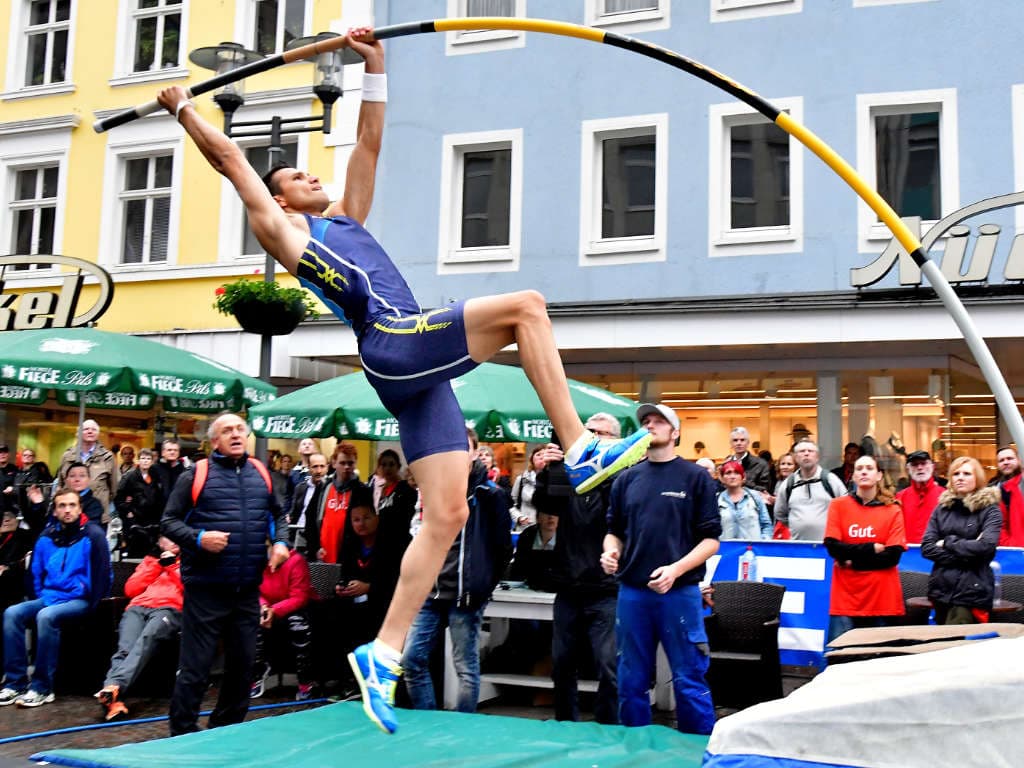 Tom Konrad beim Marktplatzspringen 2016